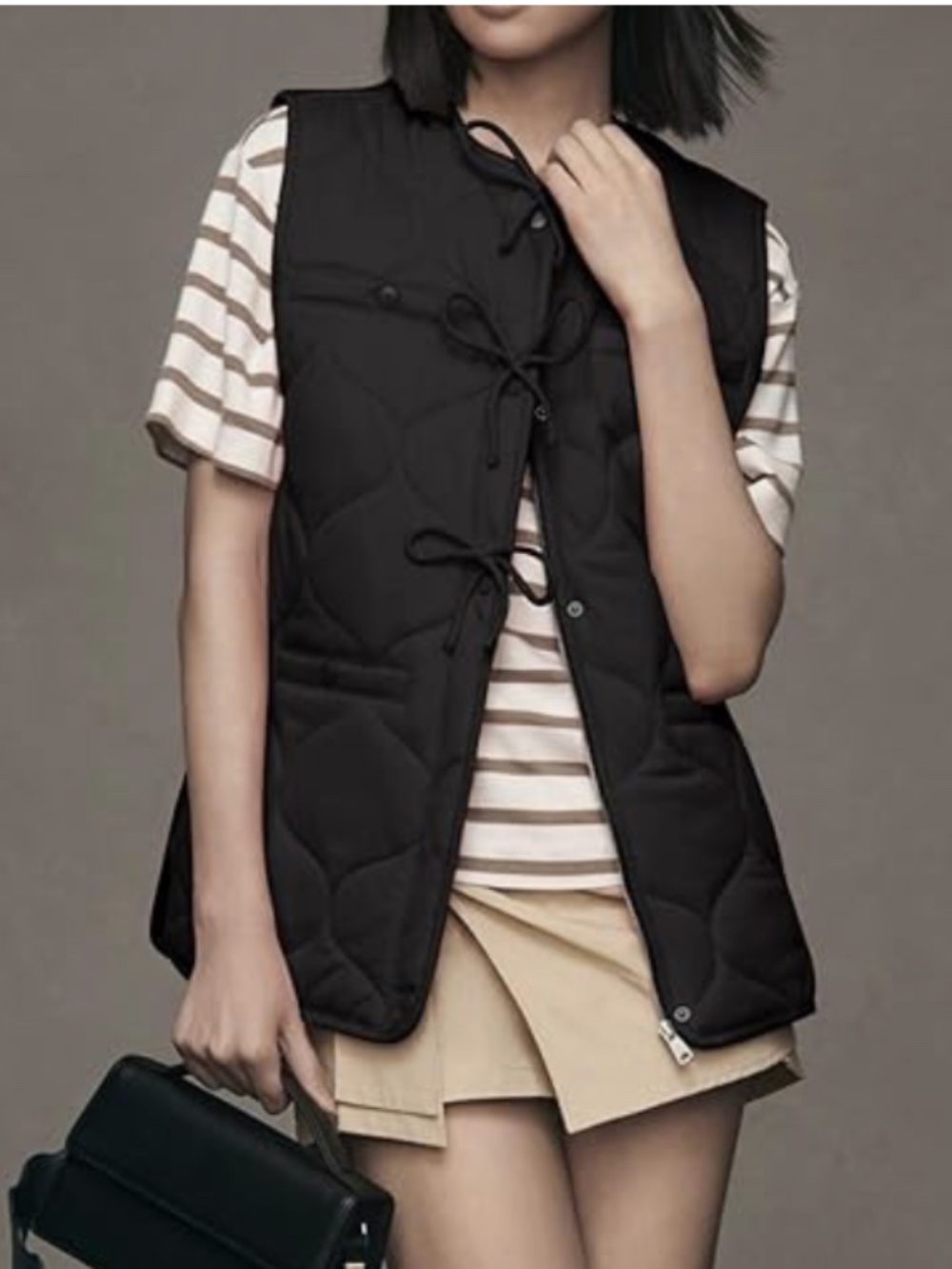 Quilted Vest w Bows & Pockets